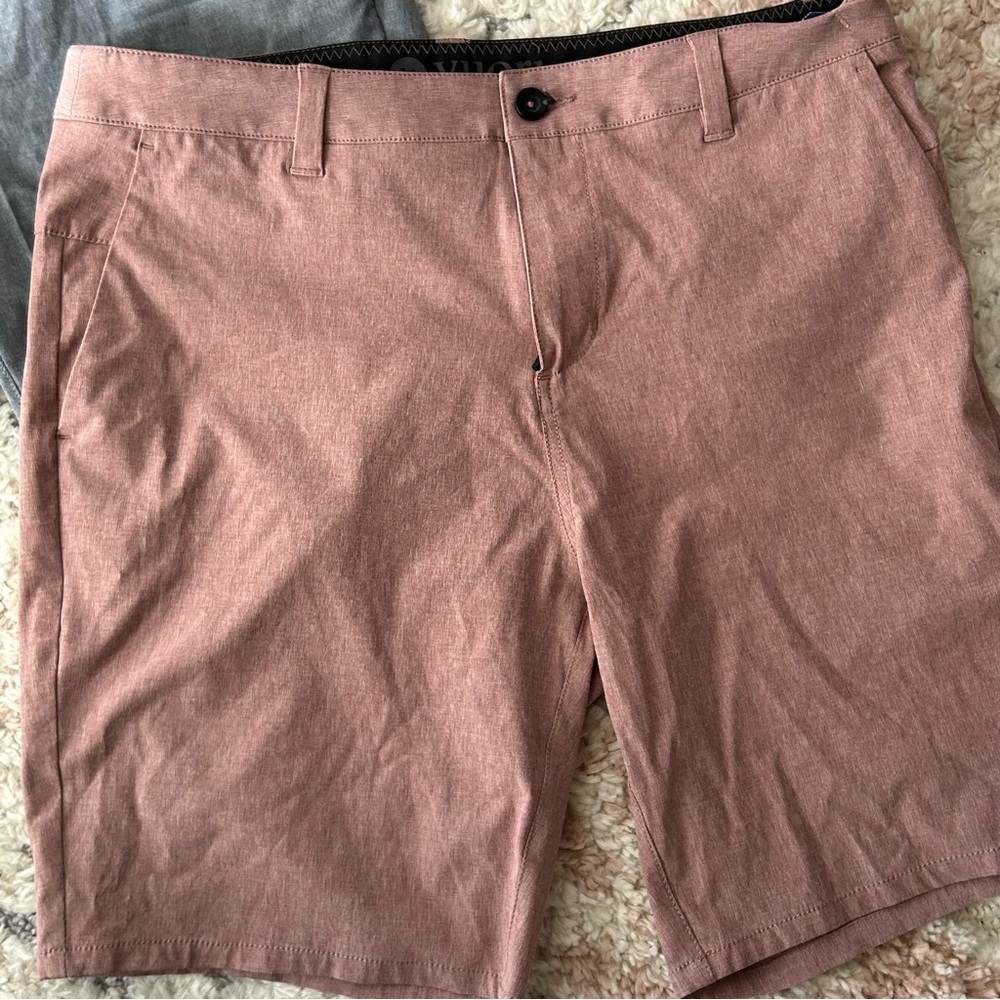 Vuori Performance Chino Shorts - Lot of 2 Size 32 - Picture 2 of 8